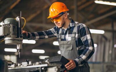 Como funciona o processo de injeção plástica: tudo o que você precisa saber